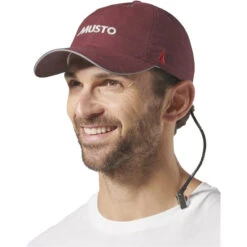MUSTO Essential Fast Dry Crew Cap -Deep Wetsuit 202320Mens20Musto20Essential20Fast20Dry20Crew20Cap208003220 20Windsor20Wine203.2000x2000