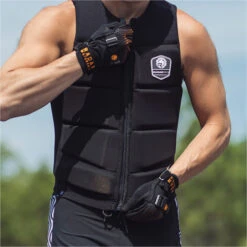 Radar Hydro-A Gloves -Deep Wetsuit 202320Radar20Hydro A20Gloves2022505320 20Matte20Black20Lifestyle.2000x2000