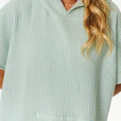 Rip Curl Womens Stonewash Hooded Towel Changing Robe / Poncho -Deep Wetsuit 202320Rip20Curl20Womens20Stonewash20Hooded20Towel20Changing20Robe2020Poncho20GTWEA120 20Mint20Close20Up.2000x2000