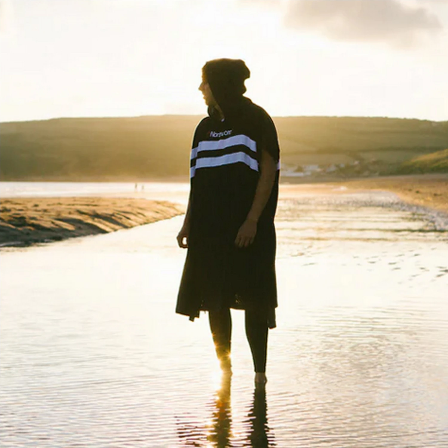 Northcore Beach Basha Stripe Hooded Towel Changing Robe / Poncho 5 Northcore Beach Basha Stripe Hooded Towel Changing Robe / Poncho - Image 5