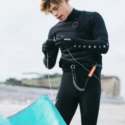 Mystic Marshall 3mm Precurved Neoprene Gloves 17 Mystic Marshall 3mm Precurved Neoprene Gloves -Deep Wetsuit 31755 202220Mystic20Marshall203mm20Precurved20Neoprene20Gloves2020004620 20Black20111.2000x2000