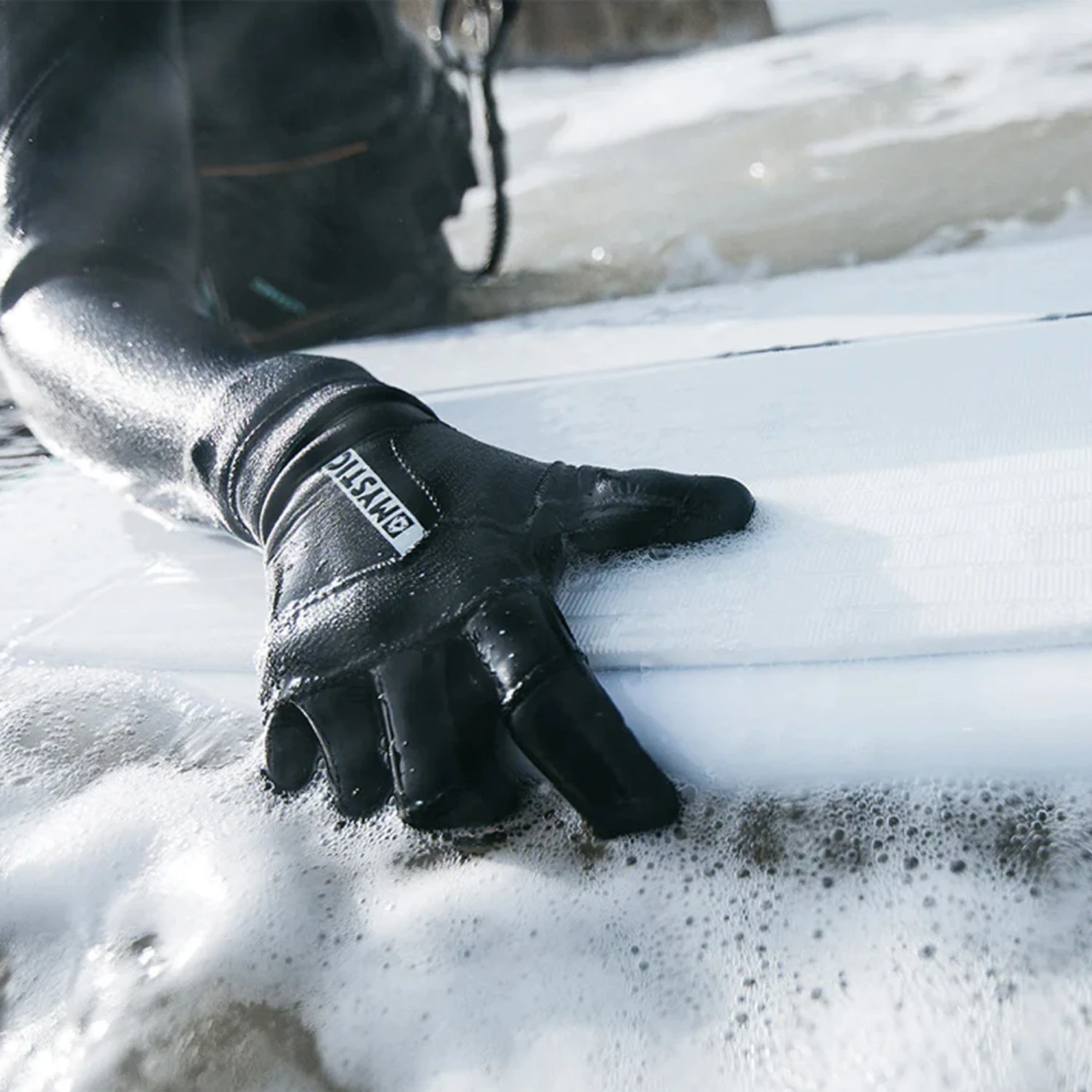 Mystic Marshall 3mm Precurved Neoprene Gloves 6 Mystic Marshall 3mm Precurved Neoprene Gloves - Image 6