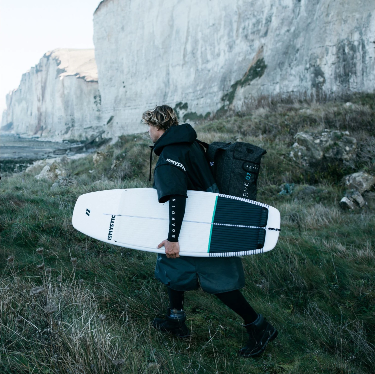 Mystic Deluxe Poncho / Changing Robe 8 Mystic Deluxe Poncho / Changing Robe - Image 8