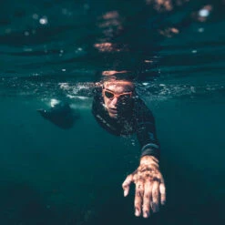 Zone3 Mens Advance Swim Wetsuit -Deep Wetsuit 38382 202320Zone320Mens20Advance20Triathlon20Wetsuit20WS21MADV20 20Black20Blue20Lifestyle202.2000x2000