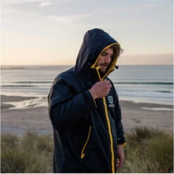 Primaloft® Outdoor Changing Robe -Deep Wetsuit 40716 ACC0005 9.2000x2000