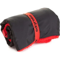 Cushion Cover -Deep Wetsuit 41615 202220Dryrobe20Change20Mat20DRYCM20 20Black20Red20Rolled.2000x2000