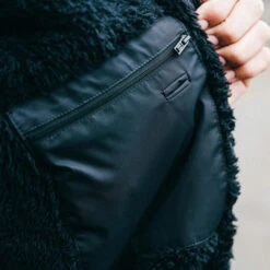 Mystic Dark Tech Series Explore 2.0 Poncho -Deep Wetsuit 41714 202320Mystic20Dark20Tech20Series20Explore202.020Poncho2035018.23001520 20Black205.2000x2000