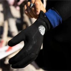 Rip Curl Flashbomb 3/2mm 5 Finger Neoprene Gloves -Deep Wetsuit 42613 202320Rip20Curl20Flashbomb2032mm20520Finger20Neoprene20Gloves20WGL1CF20 Black201.2000x2000