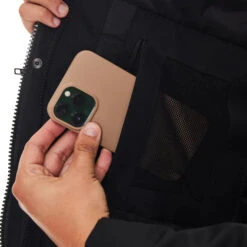 Red Paddle Co. Revolution 3 In 1 Parka -Deep Wetsuit 42880 202220Red20Paddle20Co20Revolution20320in20120Parka20002 009 006 012820 20Carbon20Black20Close20Up201.2000x2000