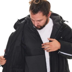 Red Paddle Co. Revolution 3 In 1 Parka -Deep Wetsuit 42880 202220Red20Paddle20Co20Revolution20320in20120Parka20002 009 006 012820 20Carbon20Black20Mens20Close20Up202.2000x2000