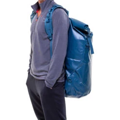 Red Paddle Co. 60L Dry Bag -Deep Wetsuit 42891 202220Red20Paddle20Co2060L20Dry20Bag20002 006 000 004620 20Deep20Blue20Side.2000x2000