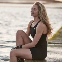 Zone3 Womens OWS Renew Short Leg Kneeskin Swim Costume -Deep Wetsuit 45090 202320Zone320Womens20OWS20Renew20Short20Leg20Kneeskin20Swim20Costume20SW22WOWSK10120 20Black20Lifestyle202.2000x2000