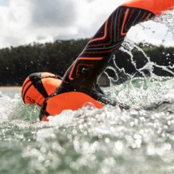 ORCA Hi-Vis Neoprene Swim Hood -Deep Wetsuit 45681 202320Orca20Neoprene20Hi Vis20Neoprene20Swim20Hood20NA414820 20Hi20Vis20Orange20Lifestyle201.2000x2000