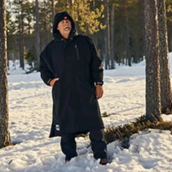 Red Paddle Co. Pro Evo X Long Sleeve Change Robe / Poncho -Deep Wetsuit 46262 202420Red20Paddle20Co20Pro20Evo20X20Long20Sleeve20Changing20Robe2000200900620 20Stealth20Black204.2000x2000