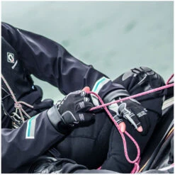 Crewsaver Junior Long Three Finger Gloves -Deep Wetsuit Crewsaver Long Three Finger Gloves Black 6951 3.2000x2000